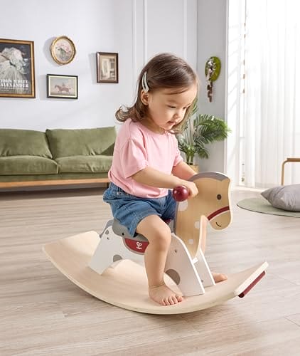 Hape 2-in-1 Schaukelpferd, Schaukelpferd und Balanceboard, Rutsch- und Schwungspielzeug, ergonomischer Sitz & Anti-Rutsch Griff, ab 12 Monaten – Bild 6