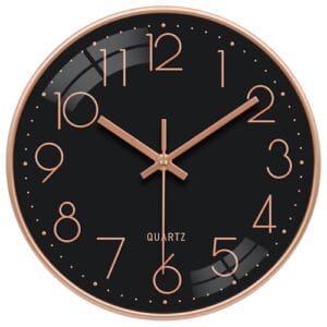 VIKMARI Stiller Wanduhr 25 cm Batteriebetrieben Nicht-Tickend mit 3D-Goldzahlen Quarzuhr Analog Deko für Schlafzimmer Büro Badezimmer (Roségold Schwarz)